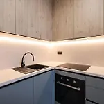2 Bedroom Amazing In Apartman Privlaka