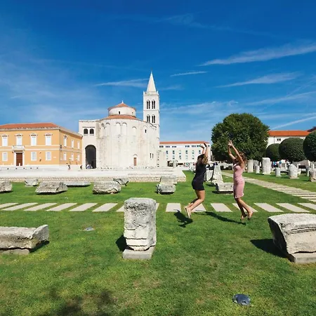 Lovely In With House Sea View Privlaka (Zadar)